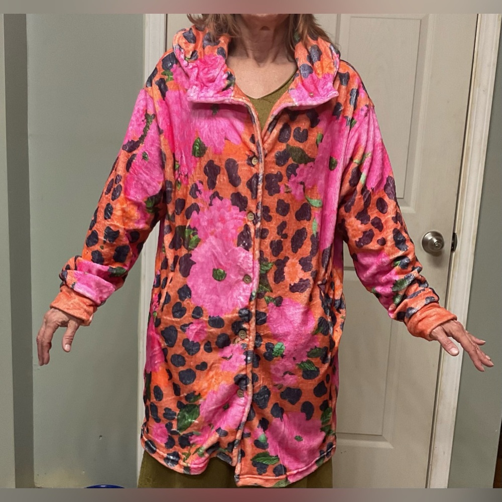 NWOT Autumn Fall Bright Pink Coat Rainbow Abstract Hood Long Sleeves Midi Length